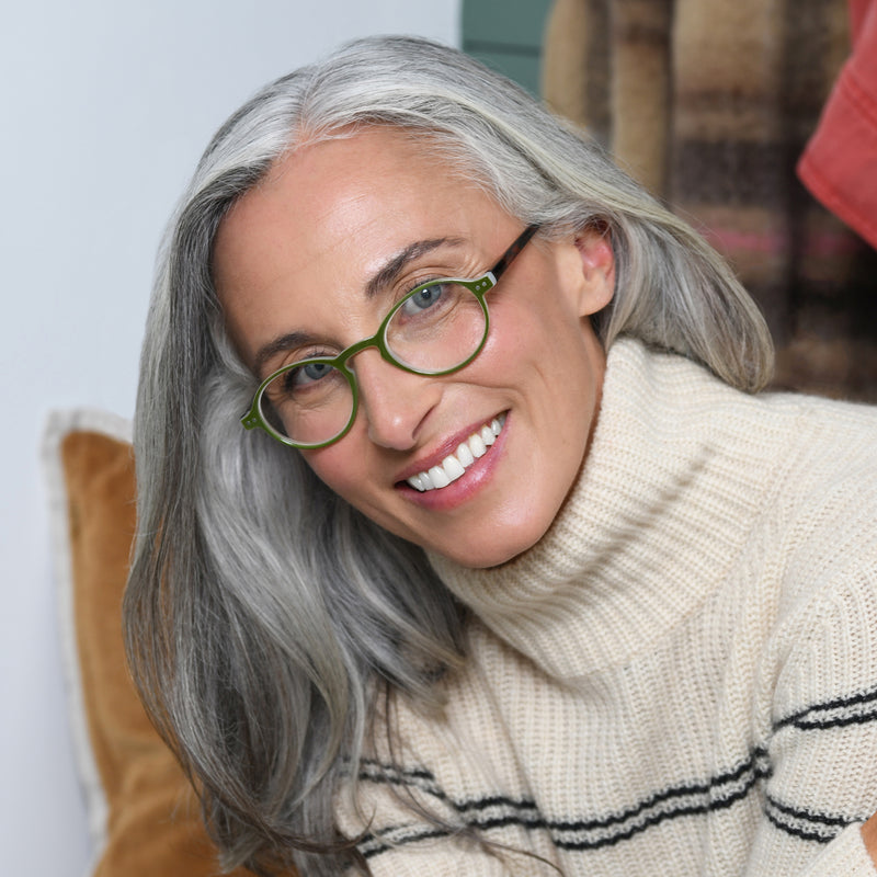 Reading Glasses - The Studio - Fully Magnified - Image 6