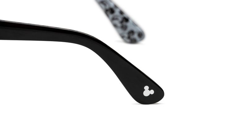 Reading Glasses - Iconic - Fully Magnified - Image 7