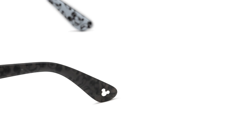 Reading Glasses - Iconic - Fully Magnified - Image 7