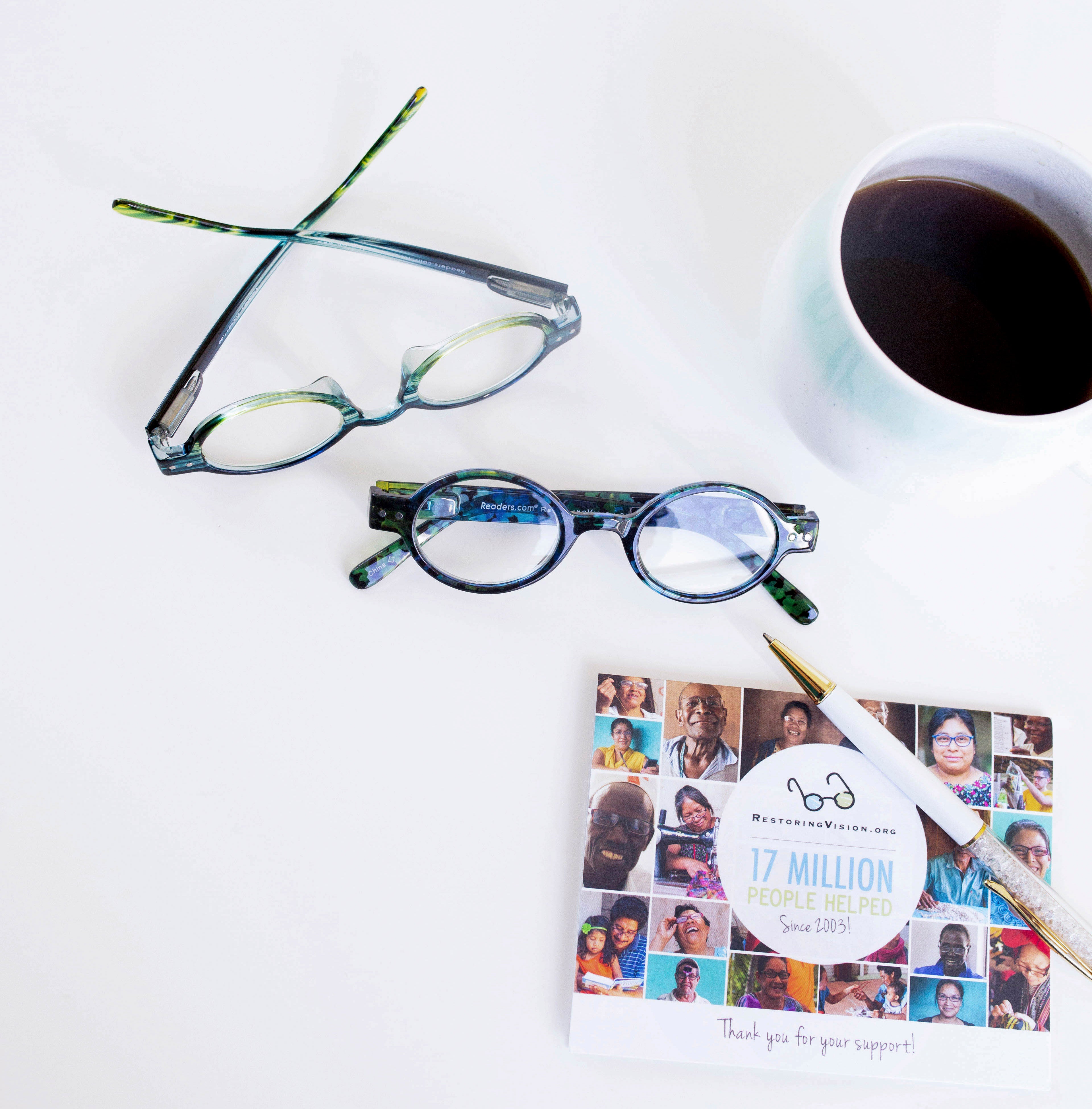 The Visionary - Reading Glasses - Fully Magnified - Green Stripe